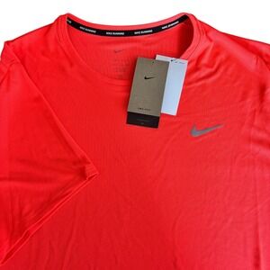 NEW Nike Dri-FIT UV Miler Short Sleeve Running Top DV9315-635 Mens 2XL Neon Red